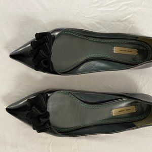 Marc Jacobs Leather Flats